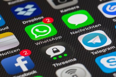 Tips Gimana Cara Download Foto dan Video Pada Status Whatsapp